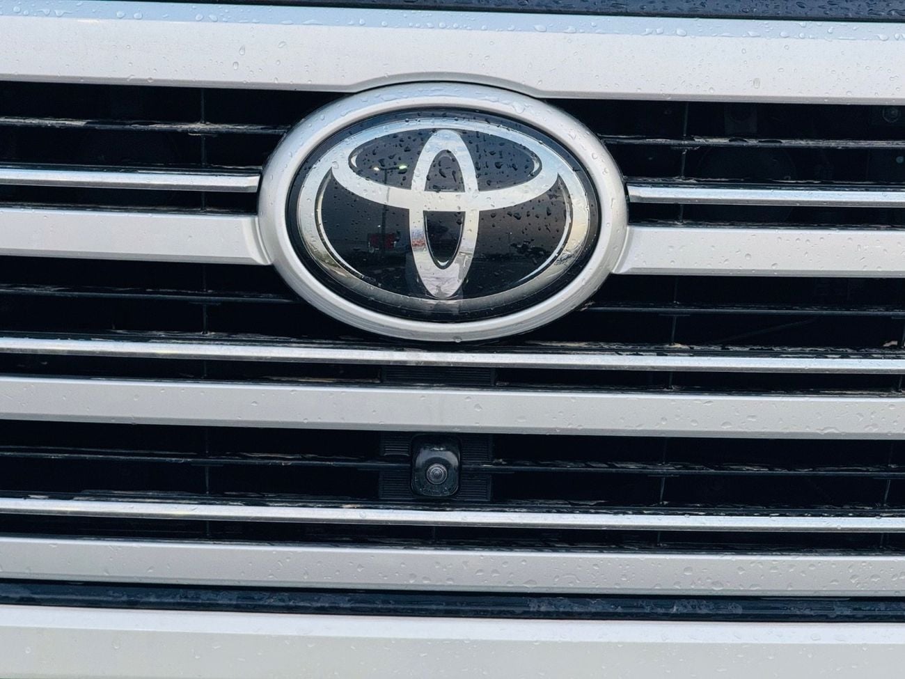 Toyota Land Cruiser Zx top of the range