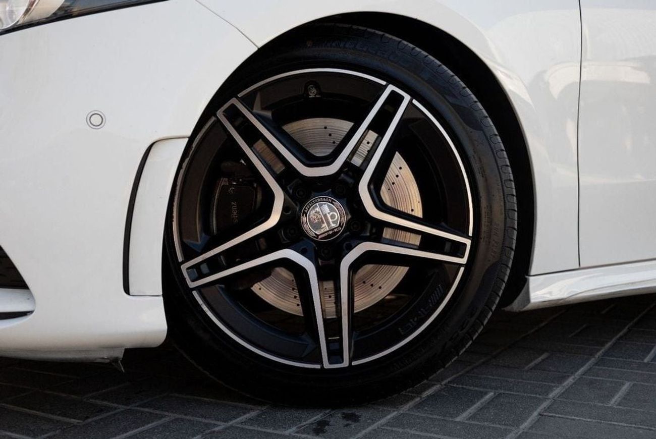 مرسيدس بنز A 250 Sport AMG 2.0L Mercedes-Benz A250 Sport AMG 2019 GCC under Warranty with Flexible Down-Payment.