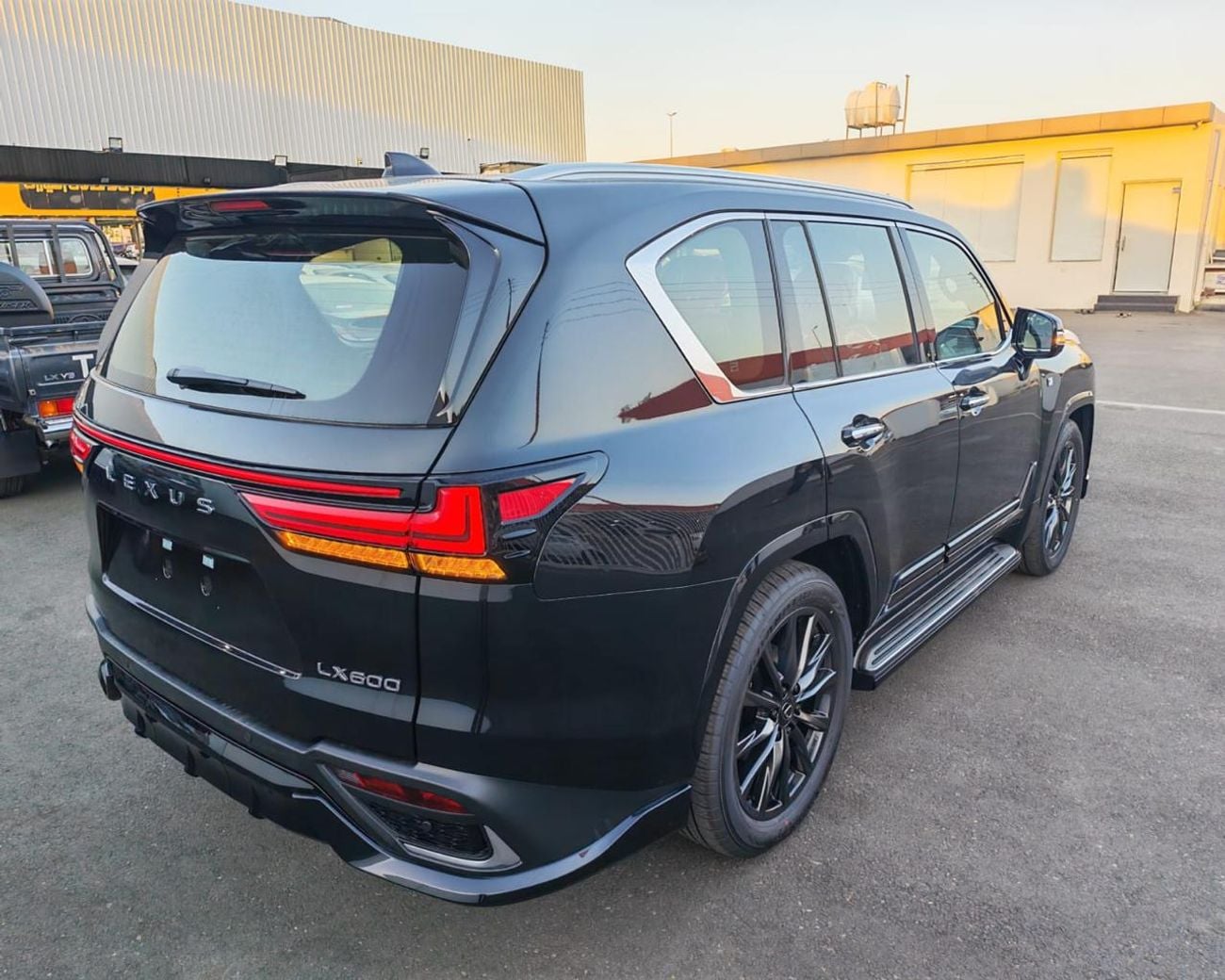 Lexus LX600 LX600 Fsport 3.5L Petrol 2026YM