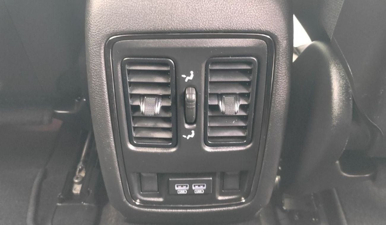 Jeep Grand Cherokee ALTITUDE 5.7L Petrol (Right Hand)