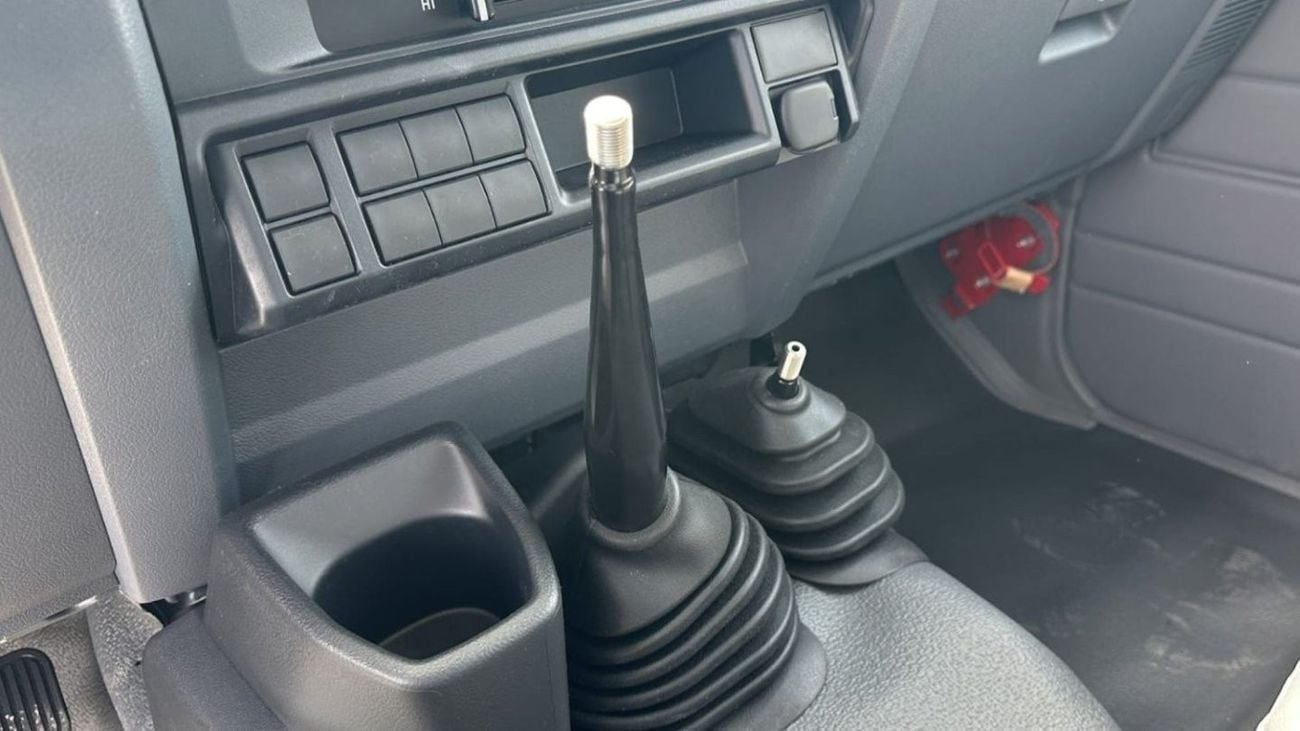 تويوتا لاند كروزر بيك آب TOYOTA LAND CRUISER 79 4.2L 4X4 MY2025 diesel