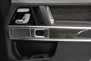 Mercedes-Benz G 63 AMG Std 4.0L G Manufaktur Package, Carbon Fiber Interior, GCC Spec, Gargash Full Service History!!