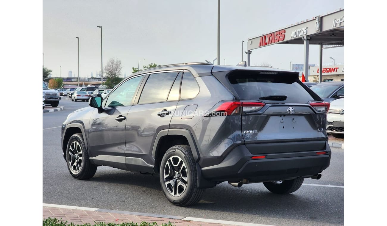 تويوتا راف ٤ TOYOTA RAV4 LE 2019 MODEL