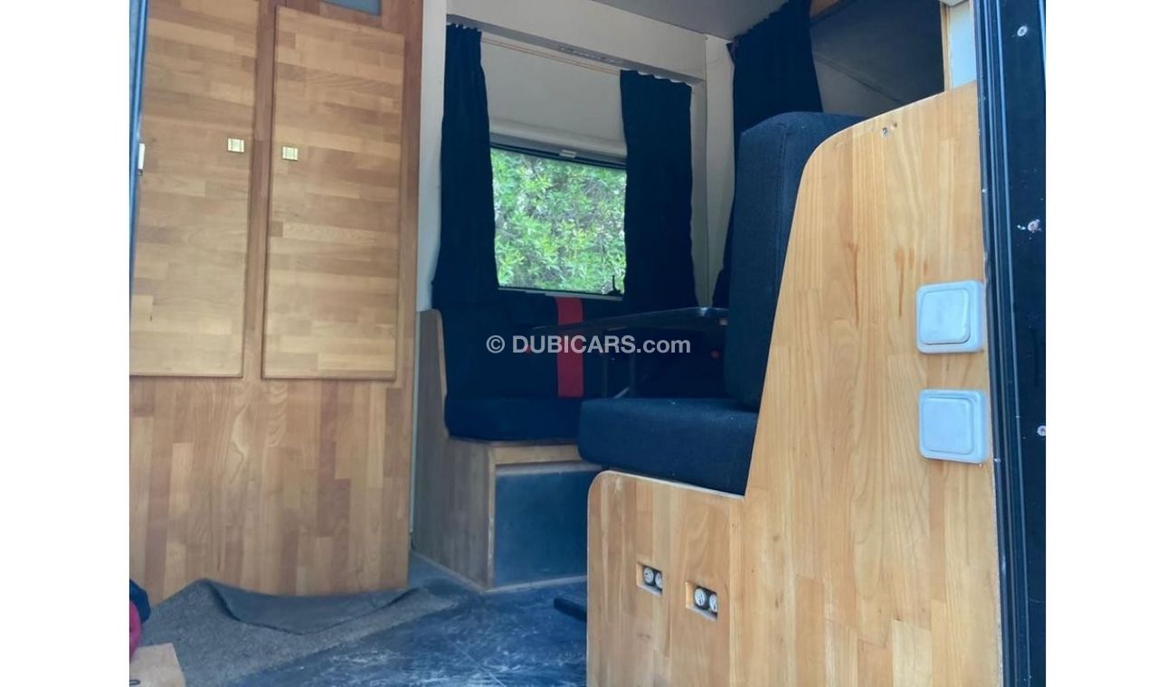 Nissan United Diesel Nissan Eco150 HORSE TRUCK TRANSPORTER