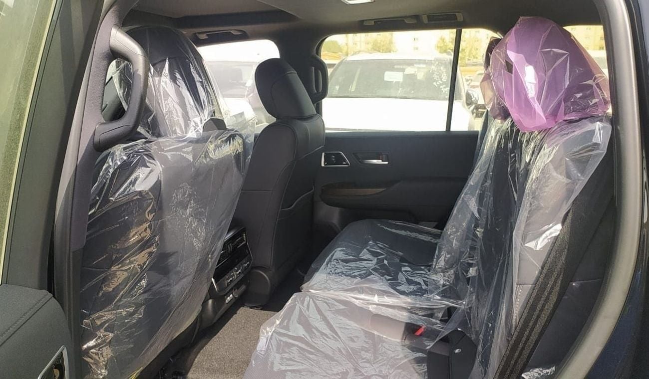 تويوتا لاند كروزر VX 3.3L TOYOTA LC300 VX+ 3.3L TWIN TURBO DIESEL