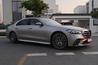 مرسيدس بنز S500 L 4MATIC إكسكلوسيف