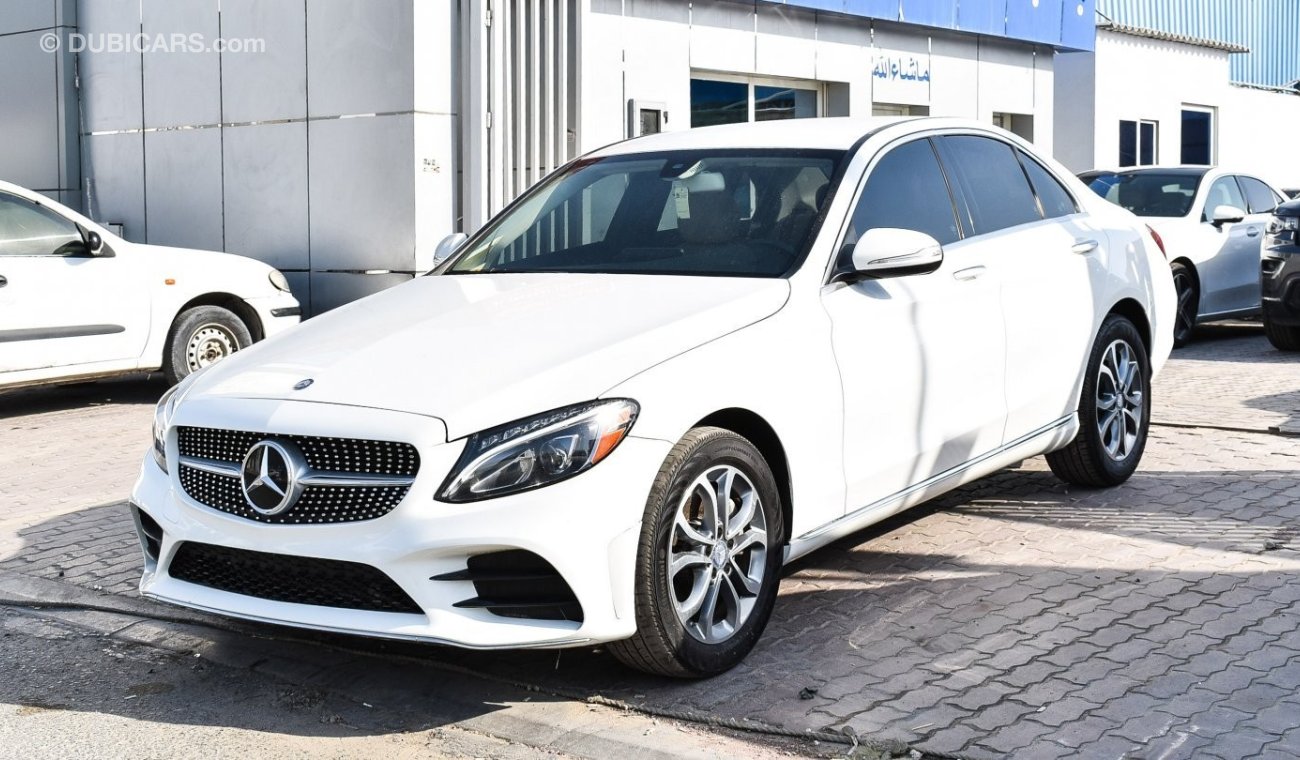 مرسيدس بنز C 300 4Matic