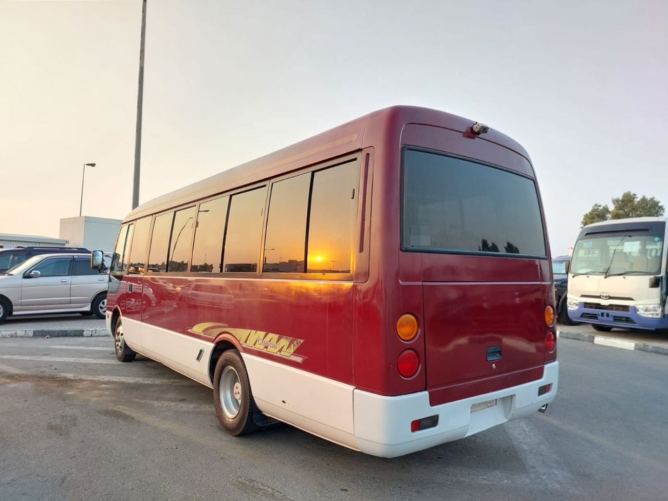 Mitsubishi Rosa MITSUBISHI ROSA BUS RHD 2004 MODEL 4.8 L DIESEL AUTOMATIC(PM00509)