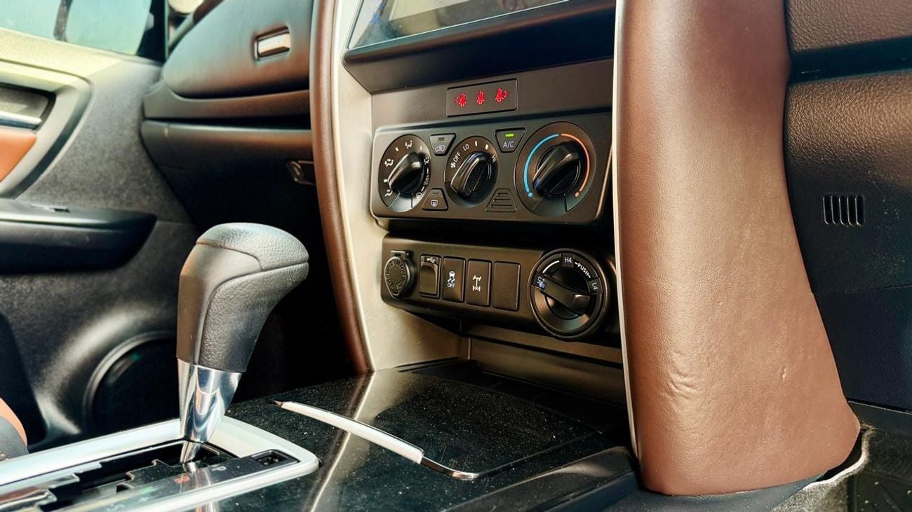 تويوتا فورتونر 