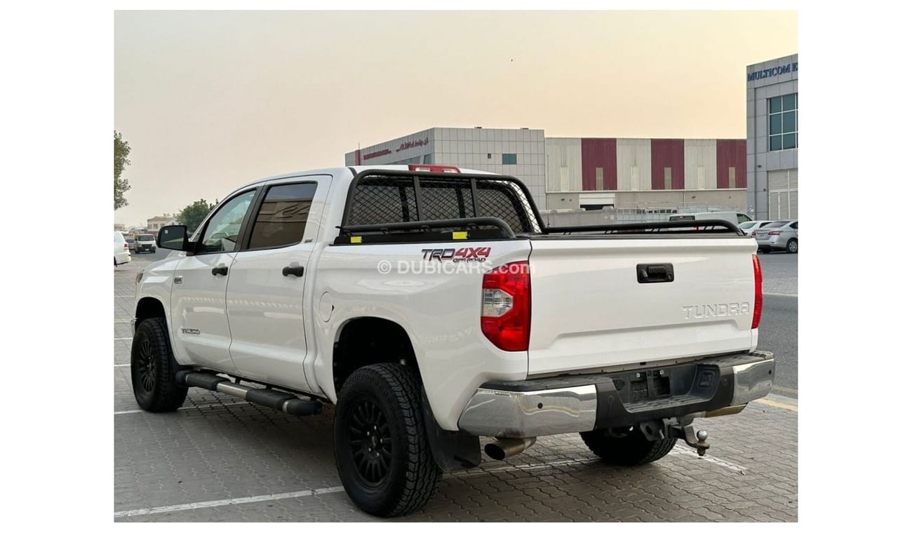 تويوتا تاندرا Std Toyota Tundra 2016 Price 95.000 dirhams Mileage 164.000 km Full Option No. 1,sunroof , leather,