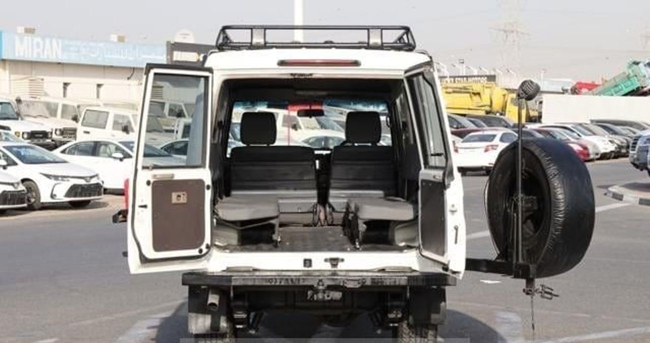 Toyota Land Cruiser 70 1992 TOYOTA LAND CRUISER FULLY LOADED 3 DOOR