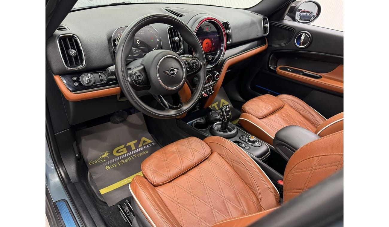 Mini Cooper Countryman 2021 Mini Cooper Countryman Chili Edition, April 2027 Mini Warranty + Service Pack, GCC