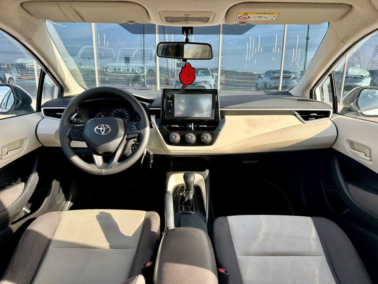 Toyota Corolla XLI 1.6L A/T 870-Monthly l GCC l Cruise, Camera, GPS l Accident Free