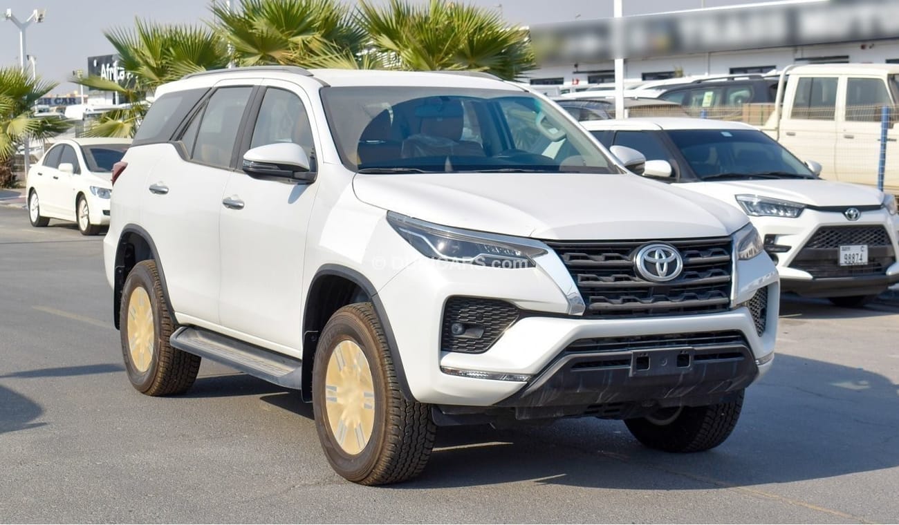 تويوتا فورتونر Fortuner 2.4L Diesel