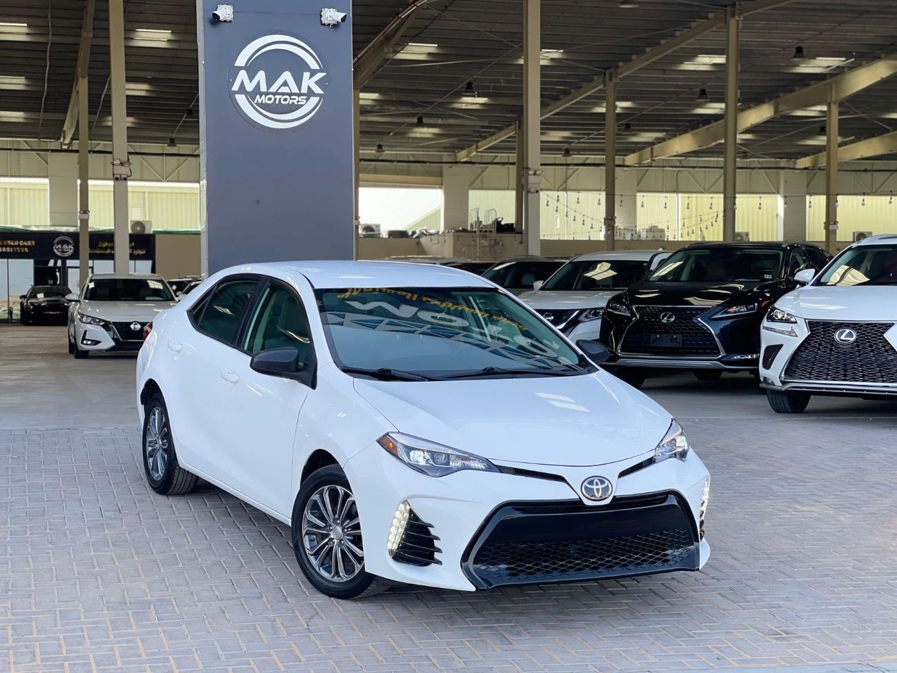 Toyota Corolla LE 1.8L V4 IN PERFECT CONDITION