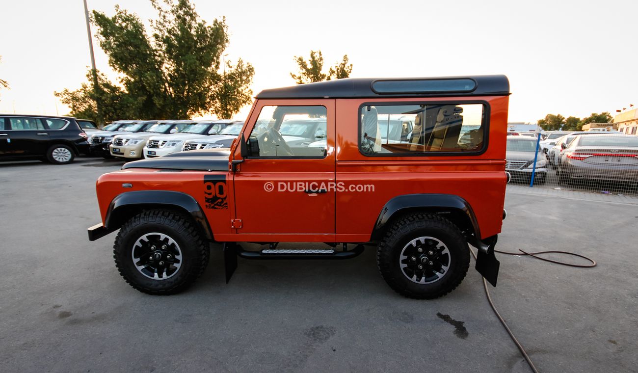 Land Rover Defender Adventure Edition