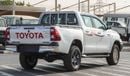 Toyota Hilux SR5. 2.4L 4WD A/T