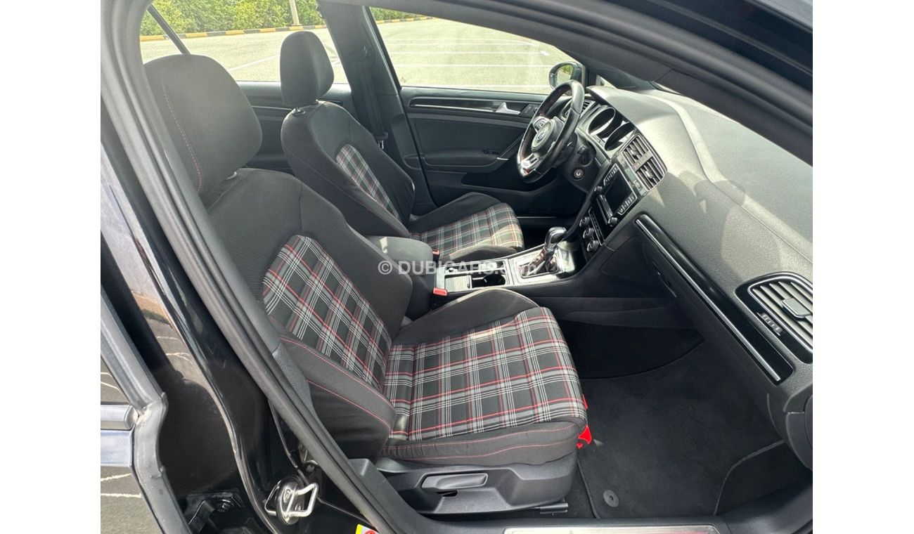 Volkswagen Golf GTI MODEL 2015 GCC CAR PREFECT CONDITION INSIDE AND OUTSIDE FULL FULL OPTION PANORAMIC ROOF LEATHER