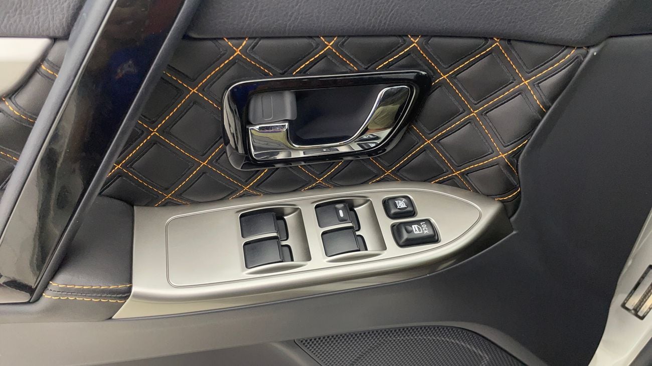 ميتسوبيشي باجيرو GLS H/L SIGNATURE EDITION 3.8 | بدون دفعة مقدمة | اختبار القيادة في المنزل