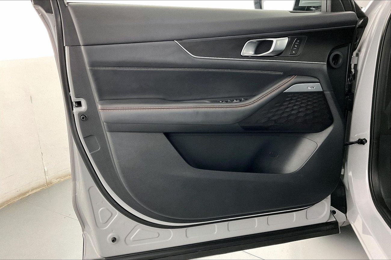 تشنجان يوني ك Limited | عرض العيد الحصري | خالية من أضرار الفيضانات