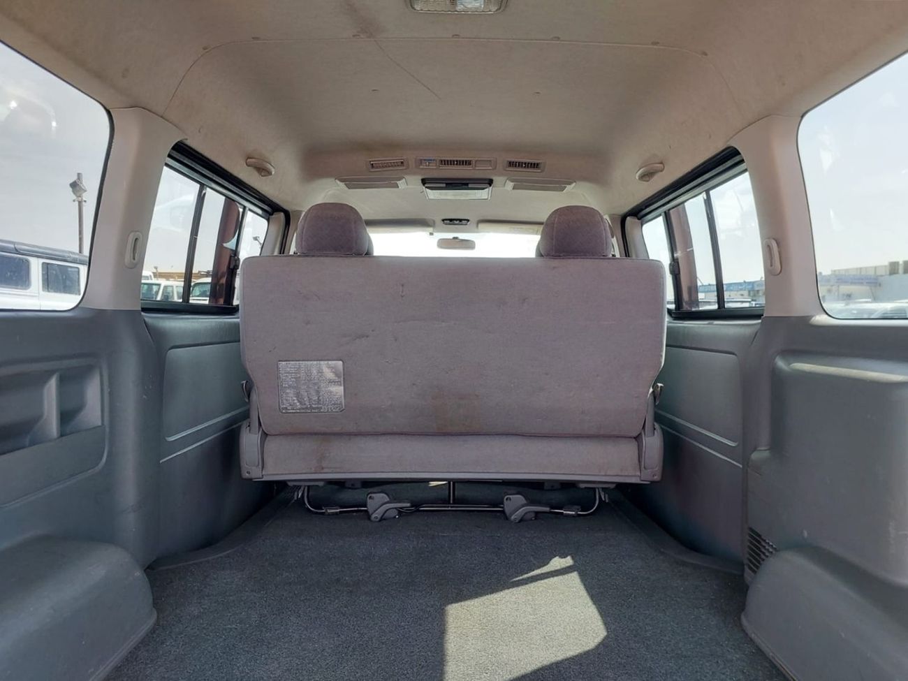 Toyota Hiace TOYOTA HIACE VAN RHD 2008 MODEL 2.7 L PETROL AUTOMATIC(PM00998)