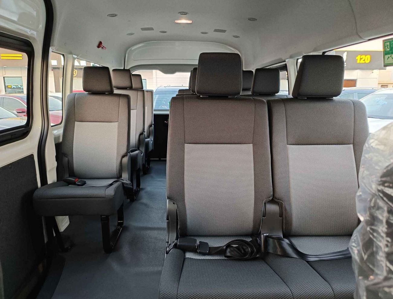 تويوتا هاياس HIGHROOF / 3.5L V6 PETROL / M/T / 13 SEATER / NEW SHAPE (CODE # HPHRMB)