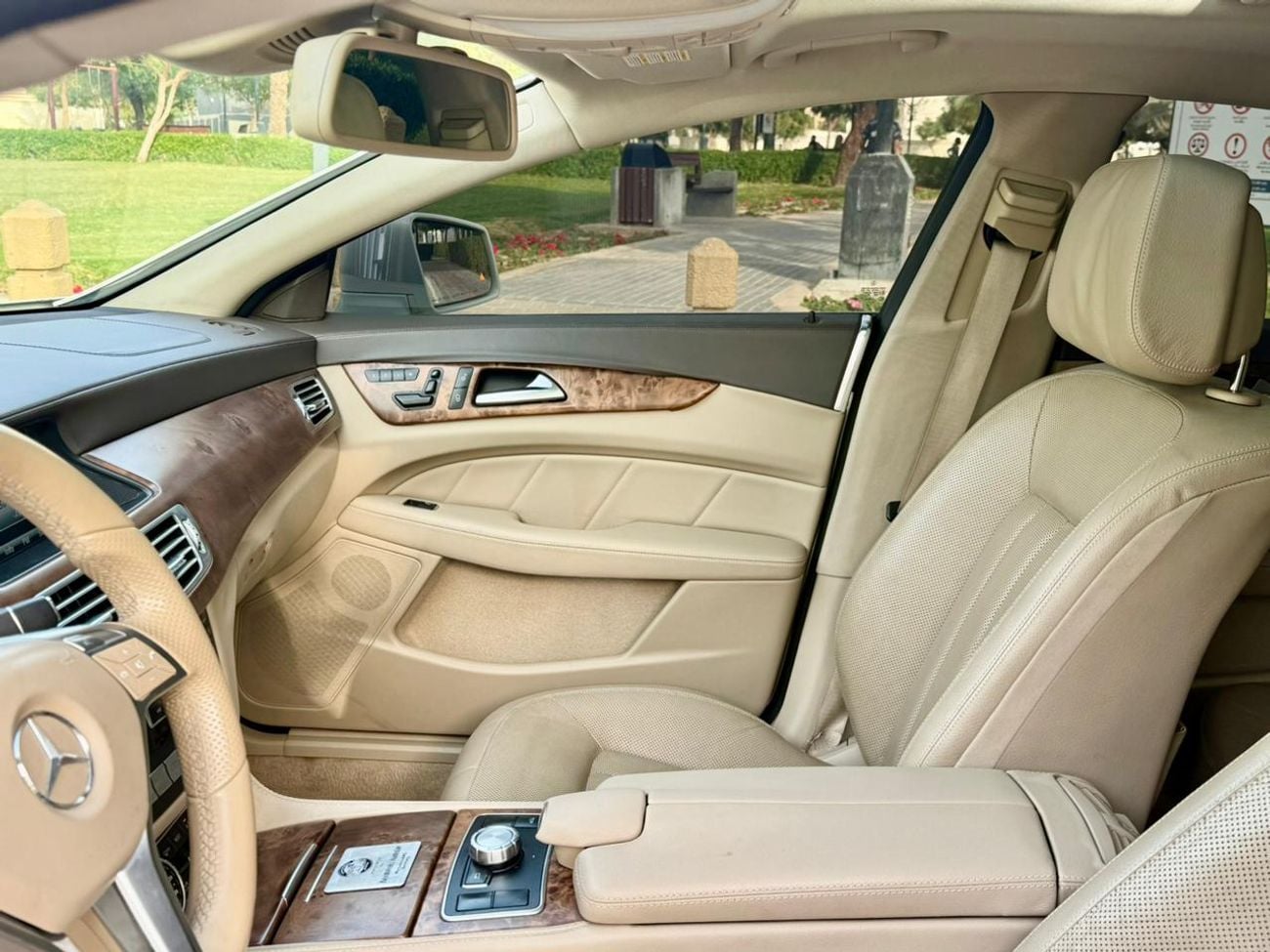 Mercedes Benz CLS500 STD