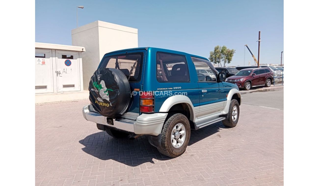 Mitsubishi Pajero MITSUBISHI PAJERO RIGHT HAND DRIVE (PM1351)