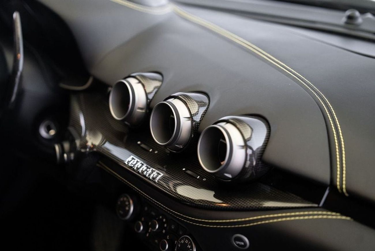 فيراري F12 بيرلينيتا Std 6.3L