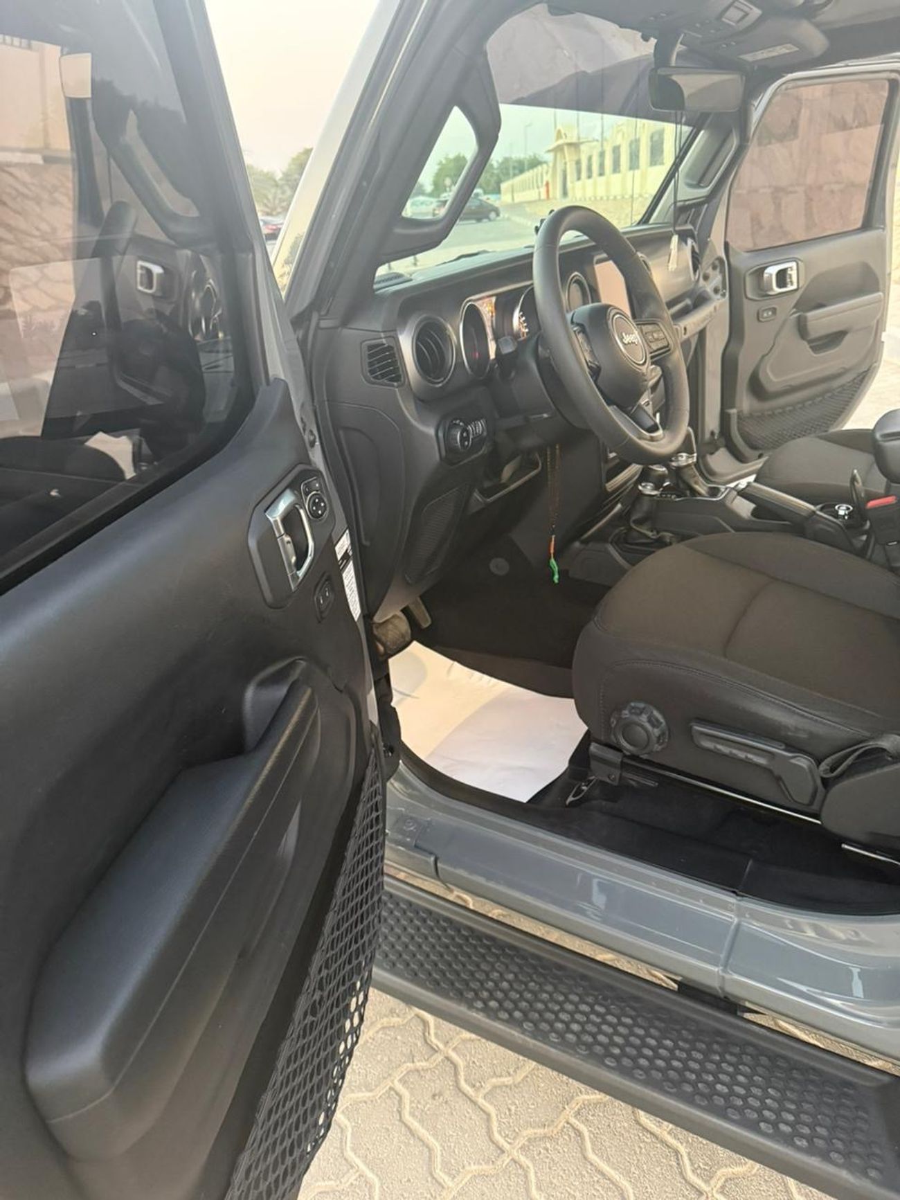 جيب رانجلر Sport 3.6L A/T (5 Seater)