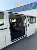 Toyota Hiace GL TOYOTA HIACE 6 SEATER GLASS VAN