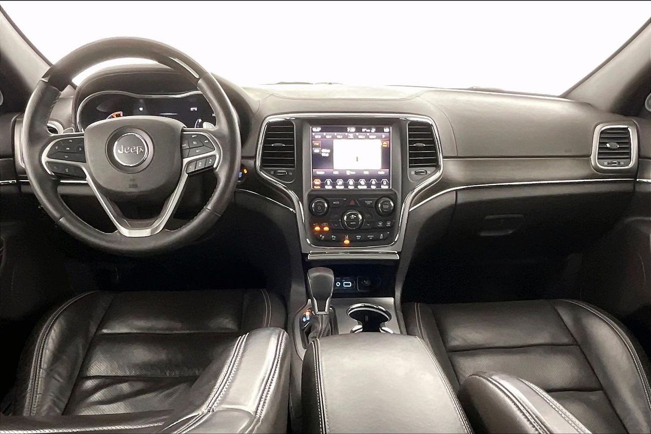 Jeep Grand Cherokee Overland | National Day Celebration | Guaranteed Warranty | 0 Down Payment