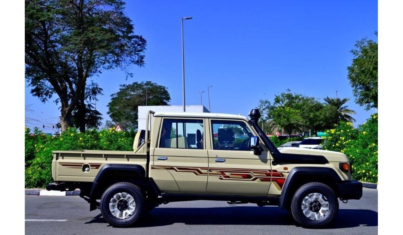تويوتا لاند كروزر بيك آب 2024 TOYOTA LAND CRUISER 79 DOUBLE CAB PICKUP LX-Z 2.8L DIESEL AT