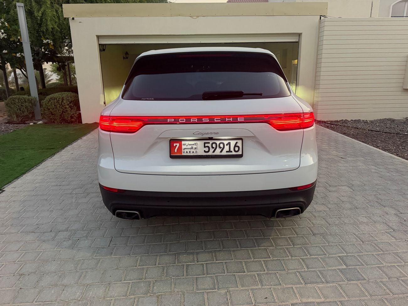 Porsche Cayenne STANDARD