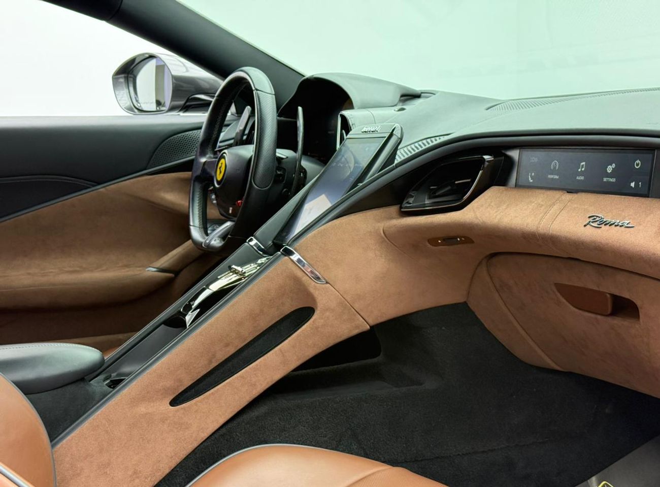 فيراري روما 2021 Ferrari Roma ,Ferrari Warranty+Service Contract+Full Service History ,GCC