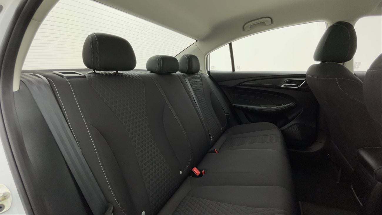 أم جي 5 STD 1.5 | بدون دفعة مقدمة | اختبار القيادة في المنزل