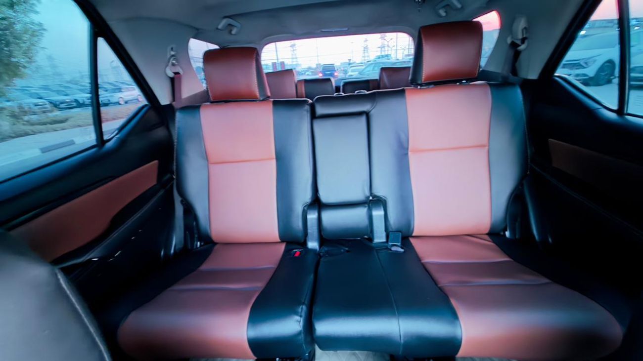 Toyota Fortuner 2020 | 2.4L DIESEL ENGINE | LHD | AUTOMATIC TRANSMISSION | ELECTRIC SEAT | DUAL TONE LEATHER SEATS