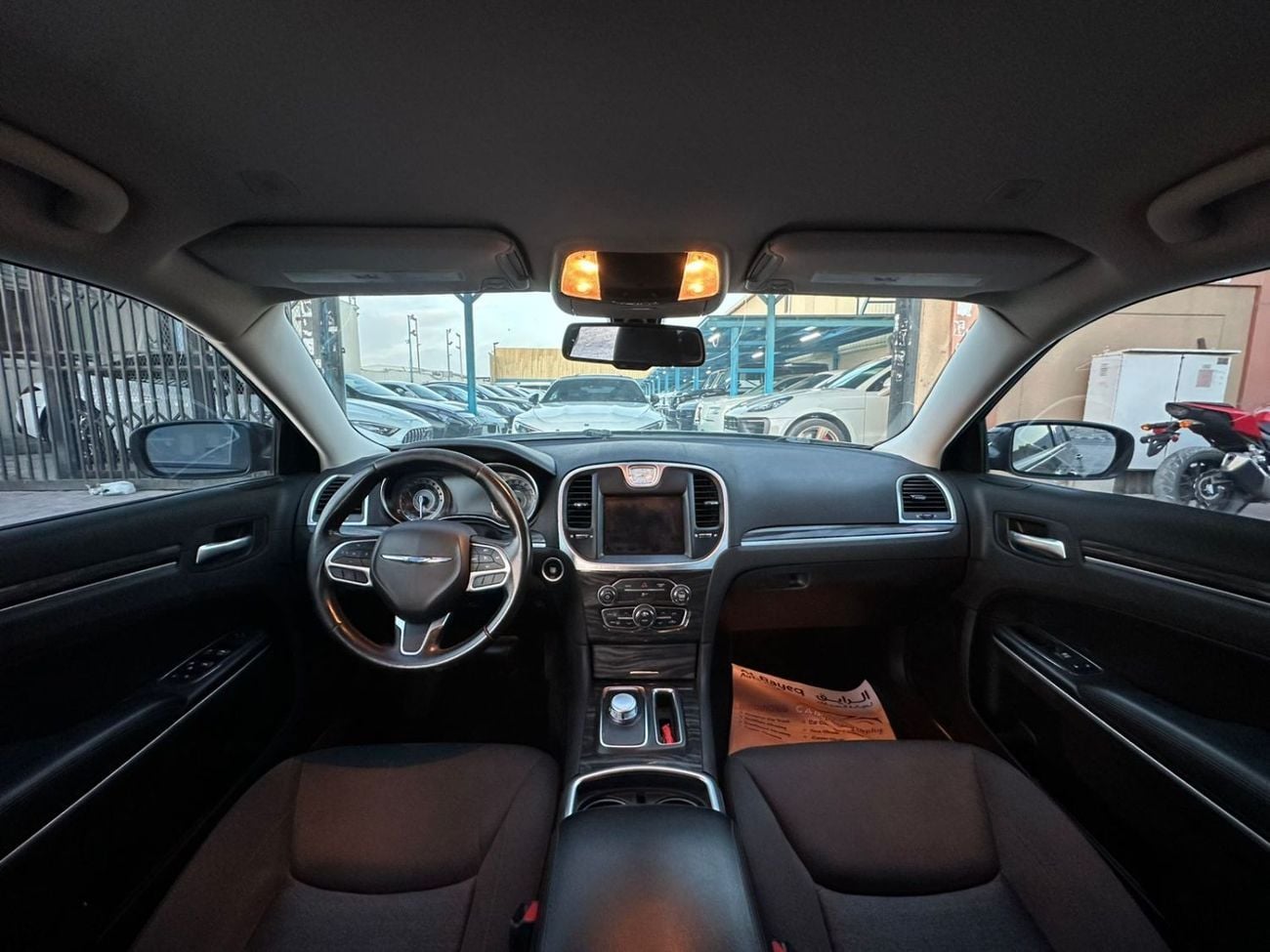 Chrysler 300 S 3.6L 019 Chrysler 300 Touring – V6 – American Specs | Excellent Condition