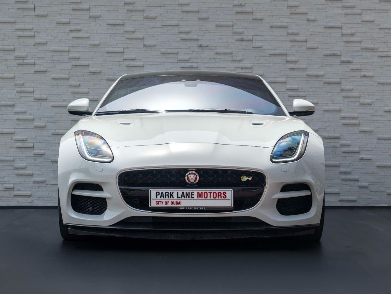 Jaguar F Type AED 3,538 PM • F-TYPE R 5.0 LITRE SUPERCHARGED V8 AWD • FULL JAGUAR SERVICE HISTORY