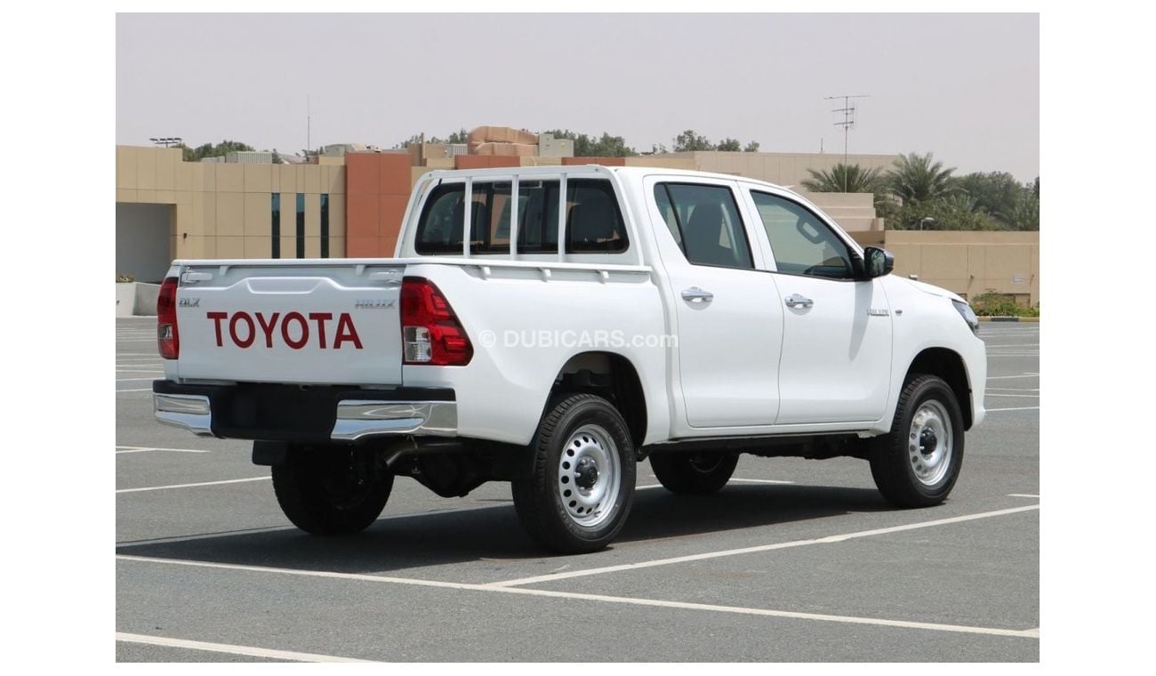 Toyota Hilux 2022 | 2.4L M/T 4WD WITH FABRIC SEATS BLACK INTERIOR EXPORT ONLY