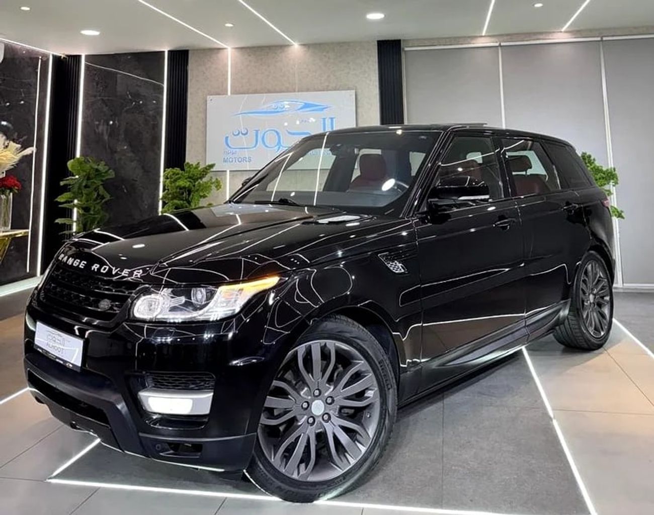 لاند روفر رينج روفر سبورت Supercharged 5.0L ELITE || SUPERCHARGED || GCC || FULLY LOADED || ACCIDENTS FREE