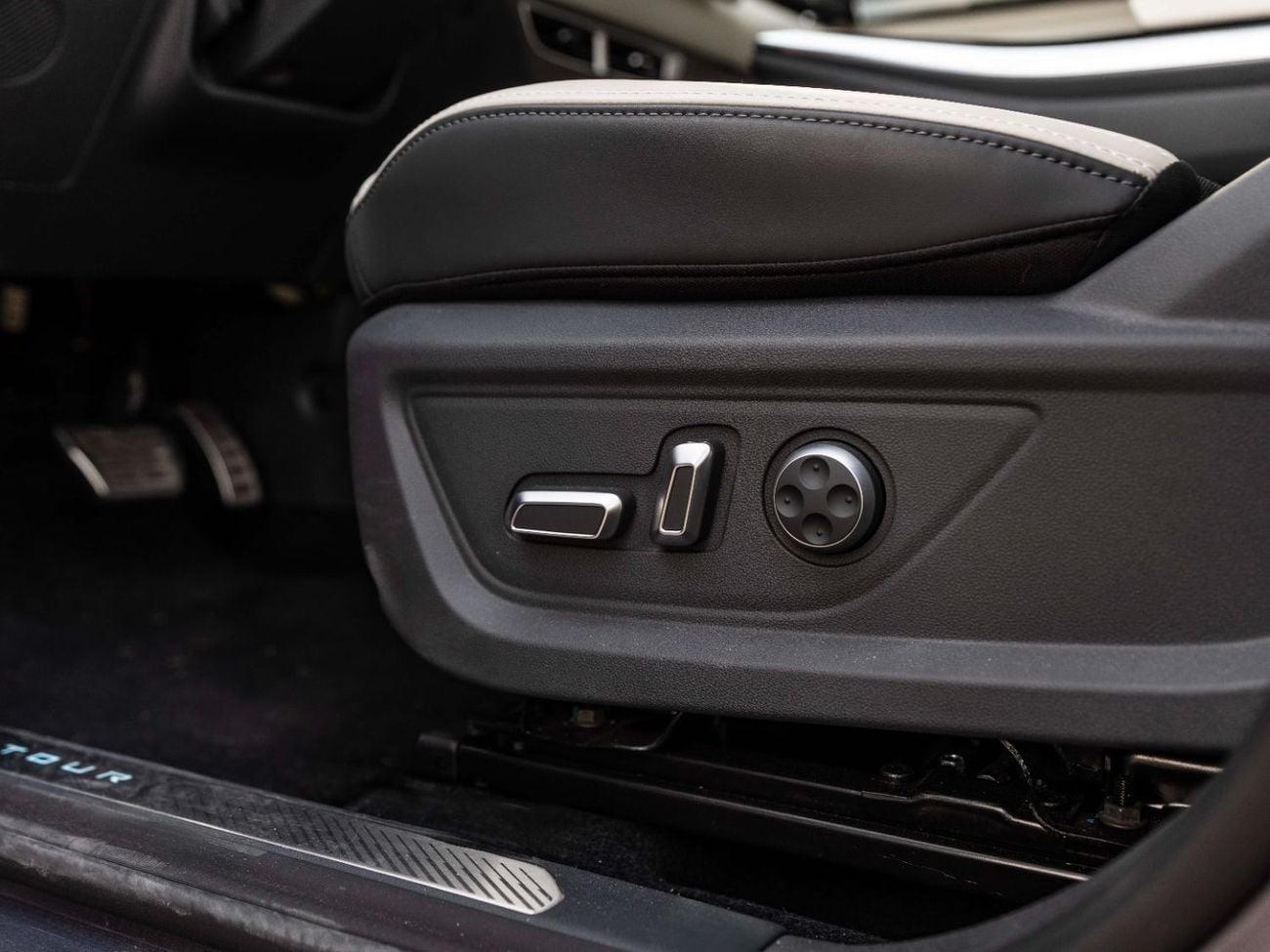 Jetour Dashing Luxury