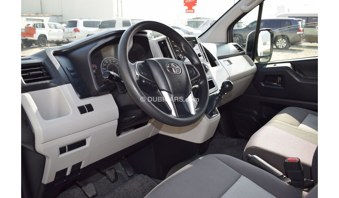 Toyota Hiace GLS - High Roof Toyota Hiace Highroof Van 6 cylinder, model:2019. Excellent condition