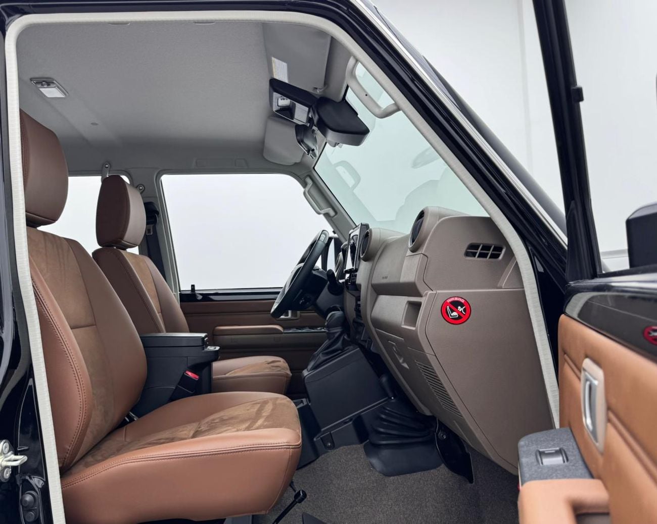 تويوتا لاند كروزر 70 2026 Toyota Land Cruiser 70 Series LC 76 LX, 2030 Toyota Warranty And Service Pack, GCC