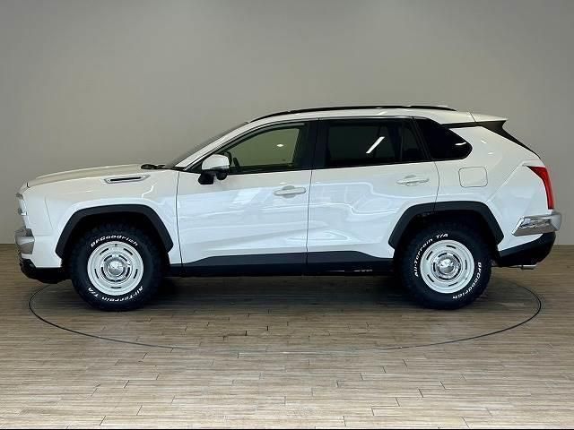 Mitsuoka Buddy exterior - Side Profile