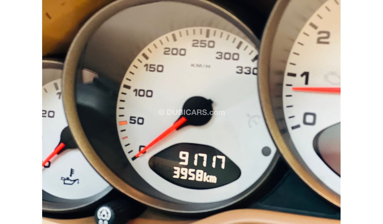 Porsche Carrera GT Porsche Carrera 4S Cabriolet.GCC