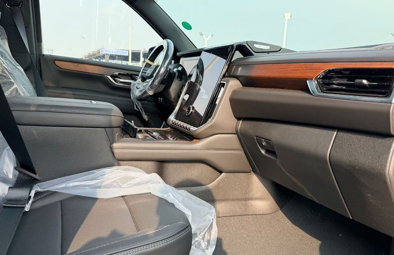 جي أم سي يوكون Denali 2025 2.7L (EXPORT ONLY)