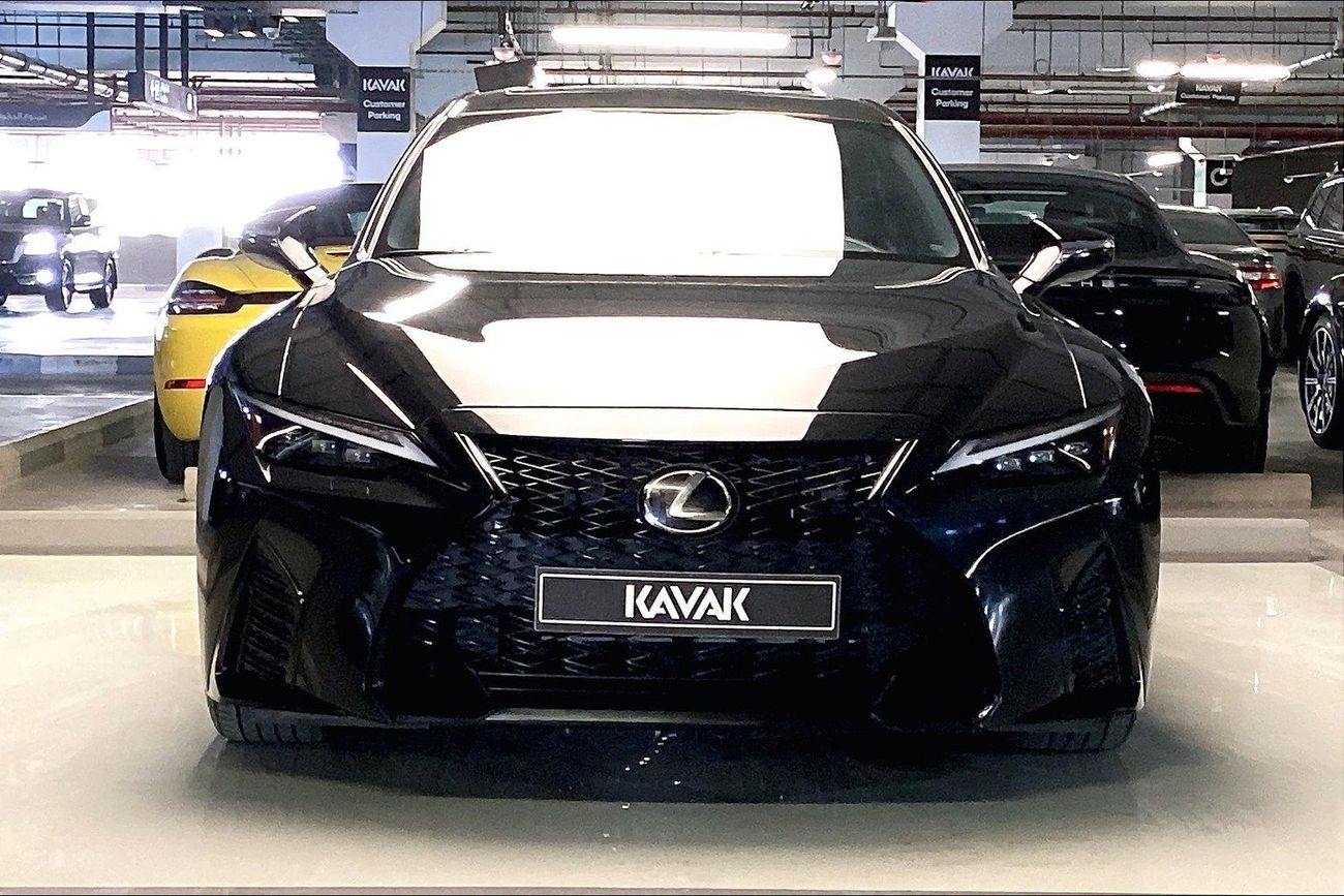 لكزس IS 350 F Sport Platinum | National Day Celebration | شامل الضمان | 0 ﺪﻔﻋﺓ ﺃﻮﻟﻯ