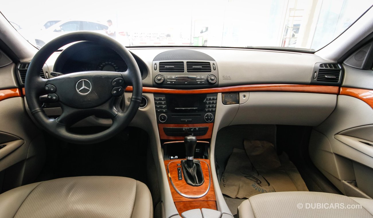 Mercedes-Benz E200 kompressor