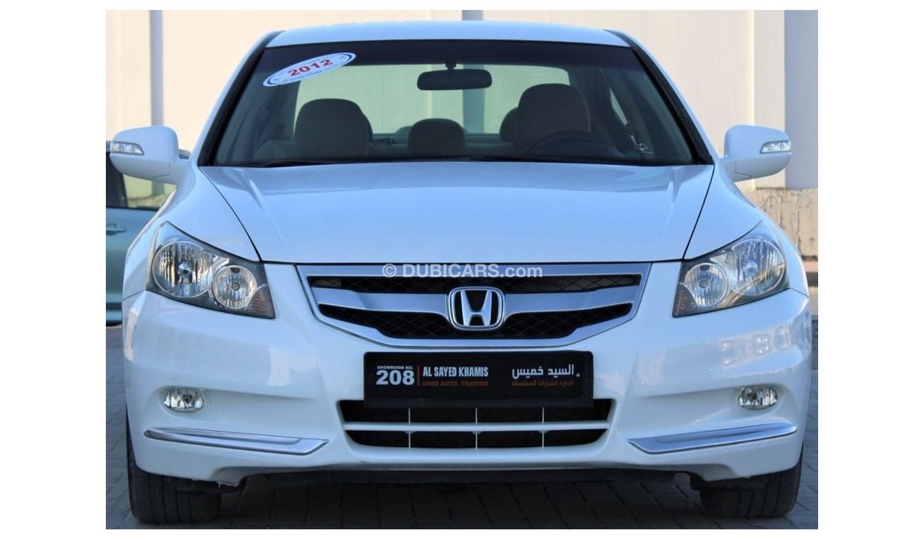 هوندا أكورد هوندا أكورد 2012 خليجي بحالة ممتازة بدون حوادث